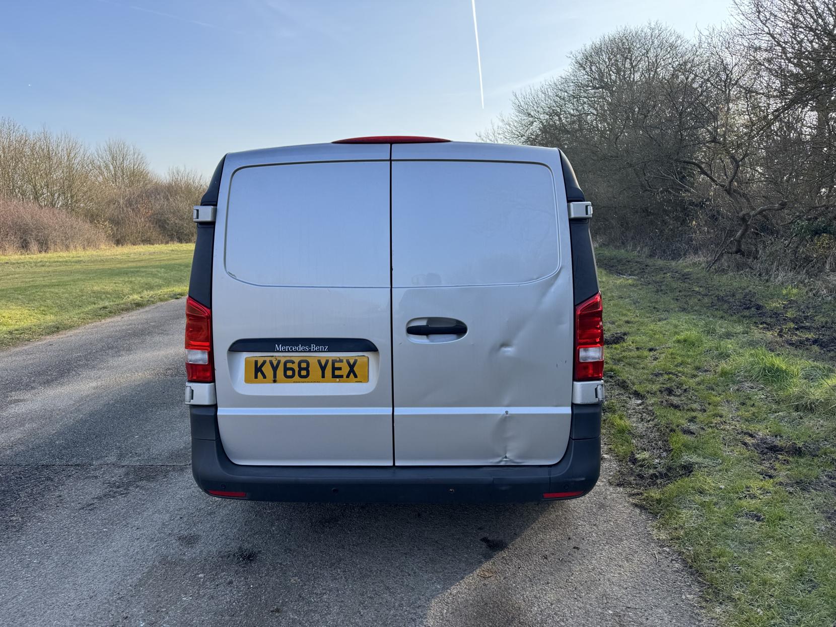 Mercedes-Benz Vito 1.6 111 CDI Panel Van 6dr Diesel Manual FWD L2 Euro 6 (114 ps)
