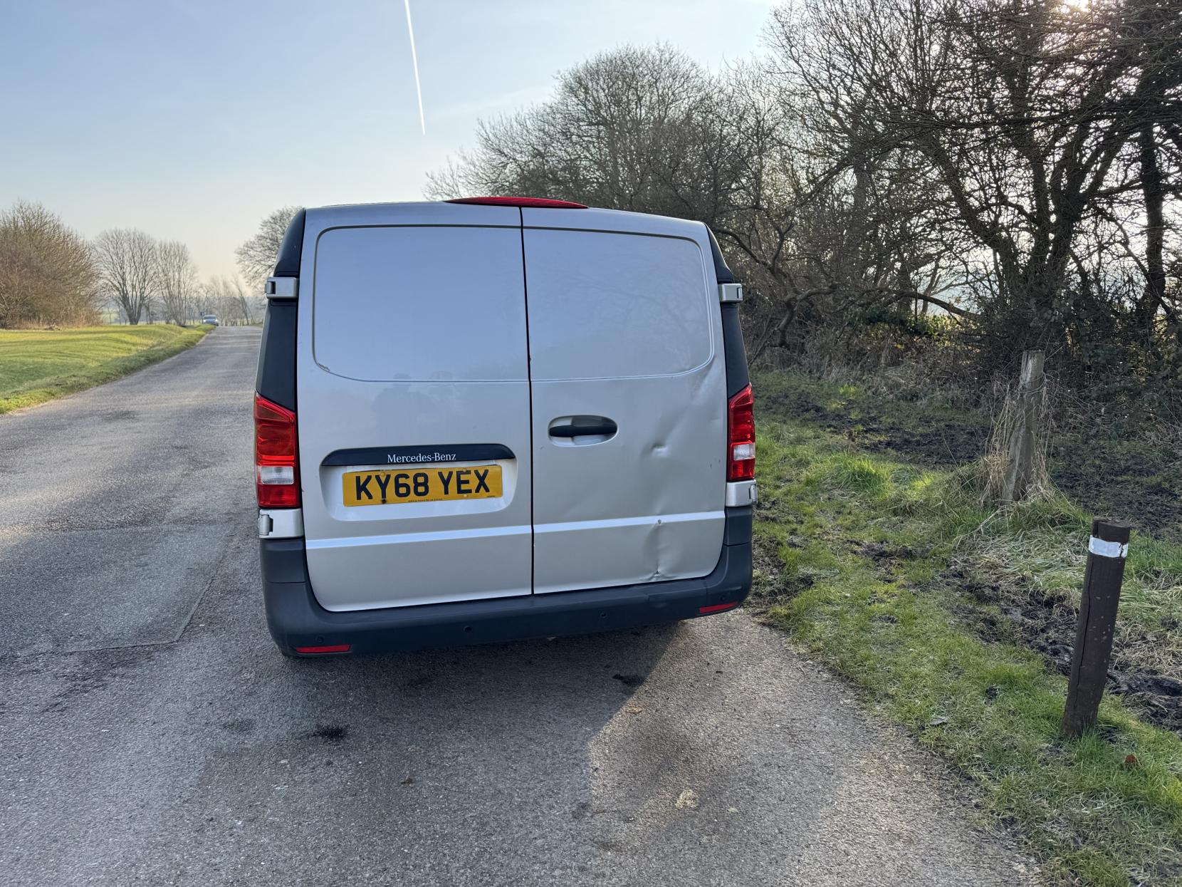 Mercedes-Benz Vito 1.6 111 CDI Panel Van 6dr Diesel Manual FWD L2 Euro 6 (114 ps)