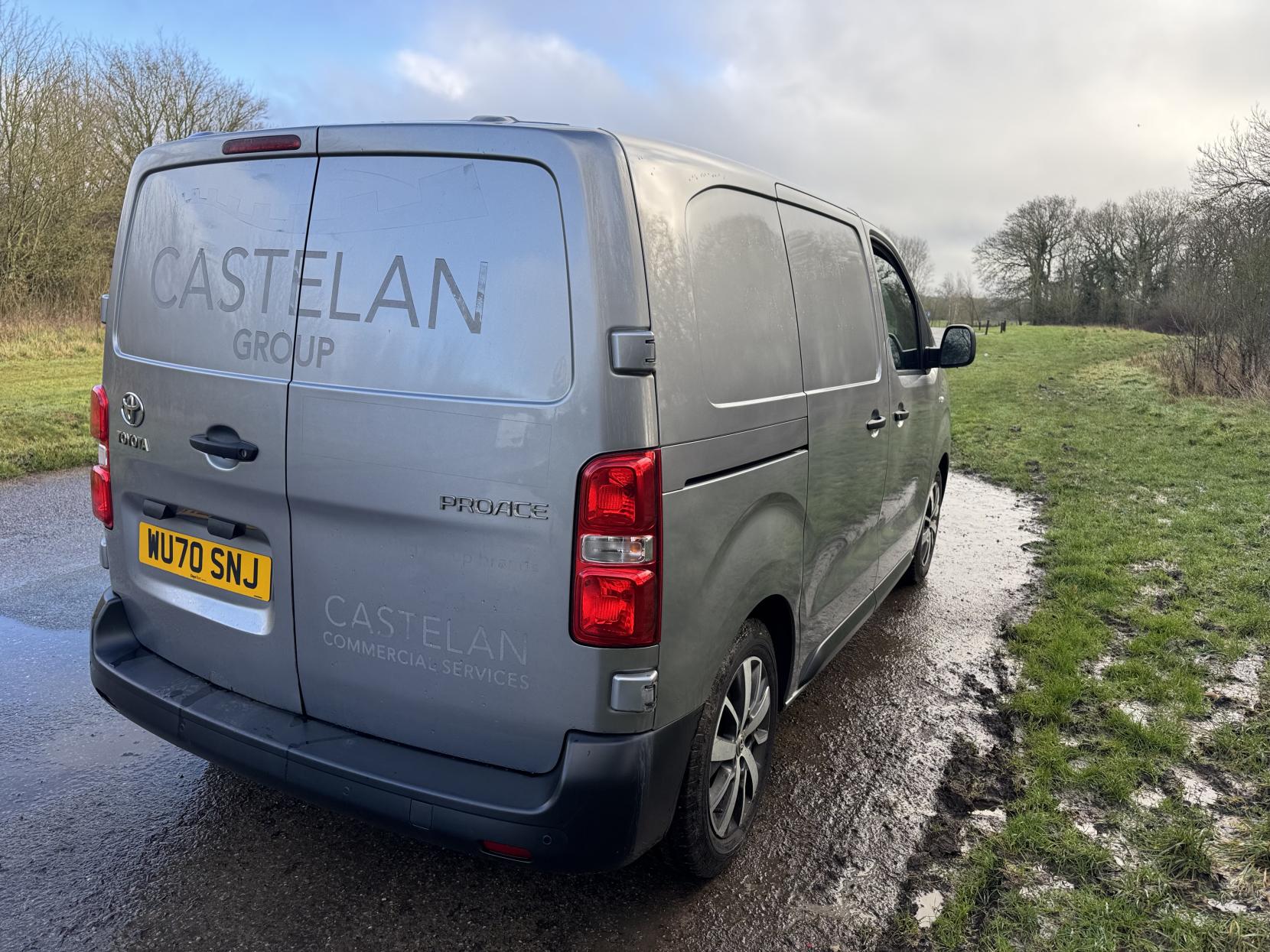 Toyota ProAce 1.5D Icon Compact Panel Van 6dr Diesel Manual SWB Euro 6 (100 bhp)