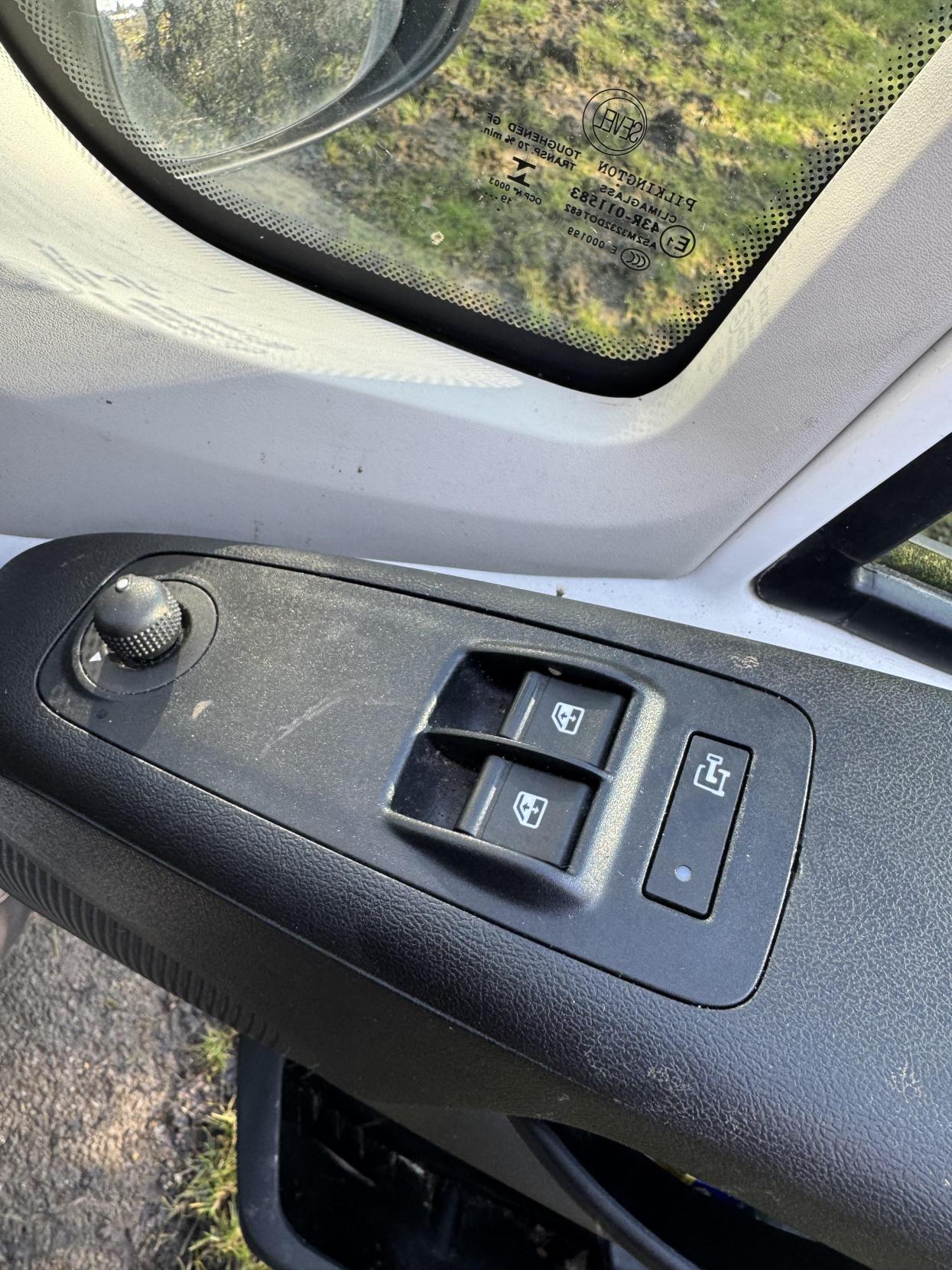 Citroen Relay 2.2 BlueHDi 35 Enterprise Panel Van 5dr Diesel Manual L2 High Roof Euro 6 (s/s) (140 ps)