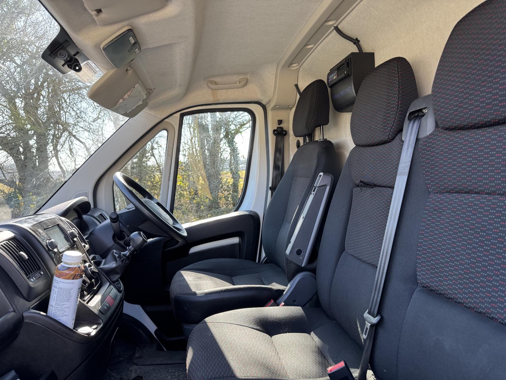 Citroen Relay 2.2 BlueHDi 35 Enterprise Panel Van 5dr Diesel Manual L2 High Roof Euro 6 (s/s) (140 ps)