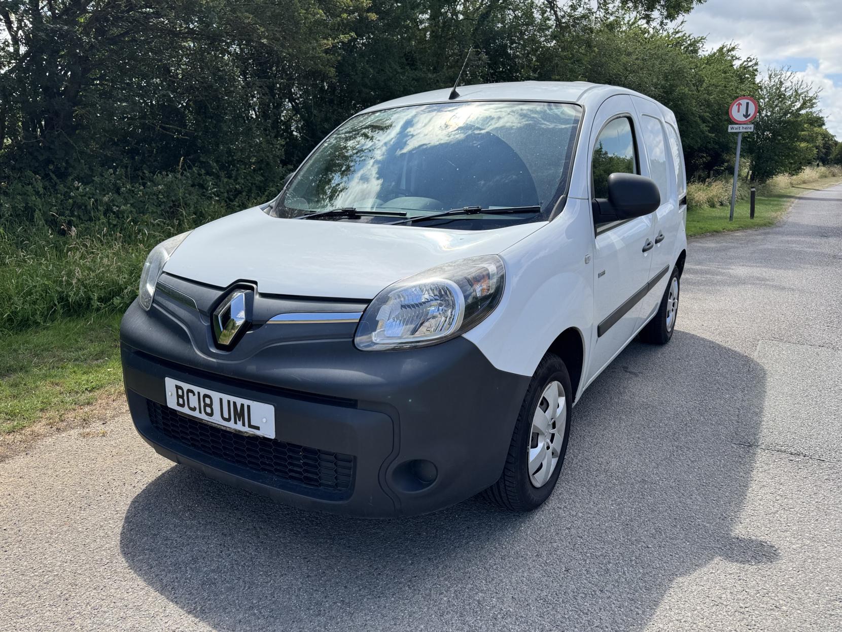 Renault Kangoo ZE 33kWh Business Panel Van 5dr Electric Auto MWB (i) (60 ps)