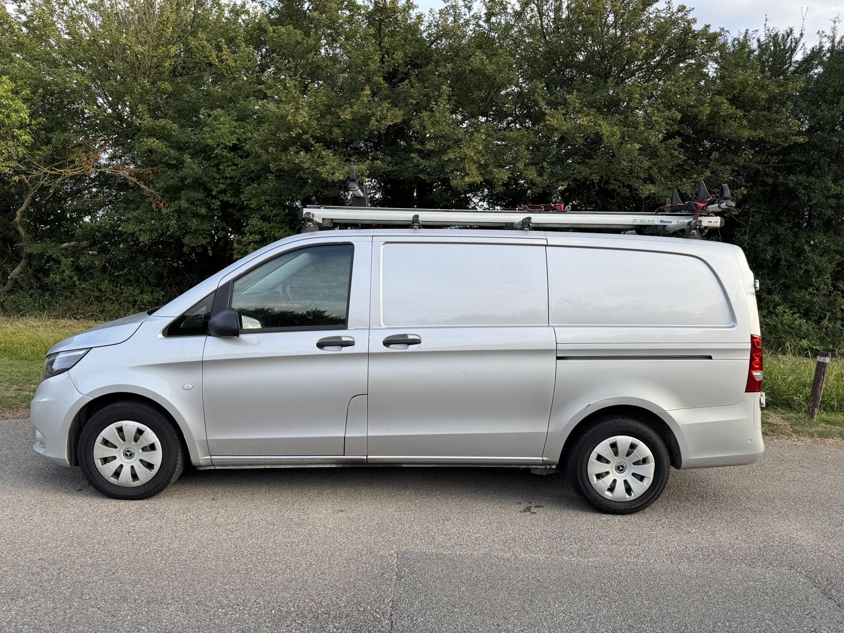 Mercedes-Benz Vito 1.7 110 CDI Progressive Panel Van 5dr Diesel Manual FWD L2 Euro 6 (s/s) (102 ps)