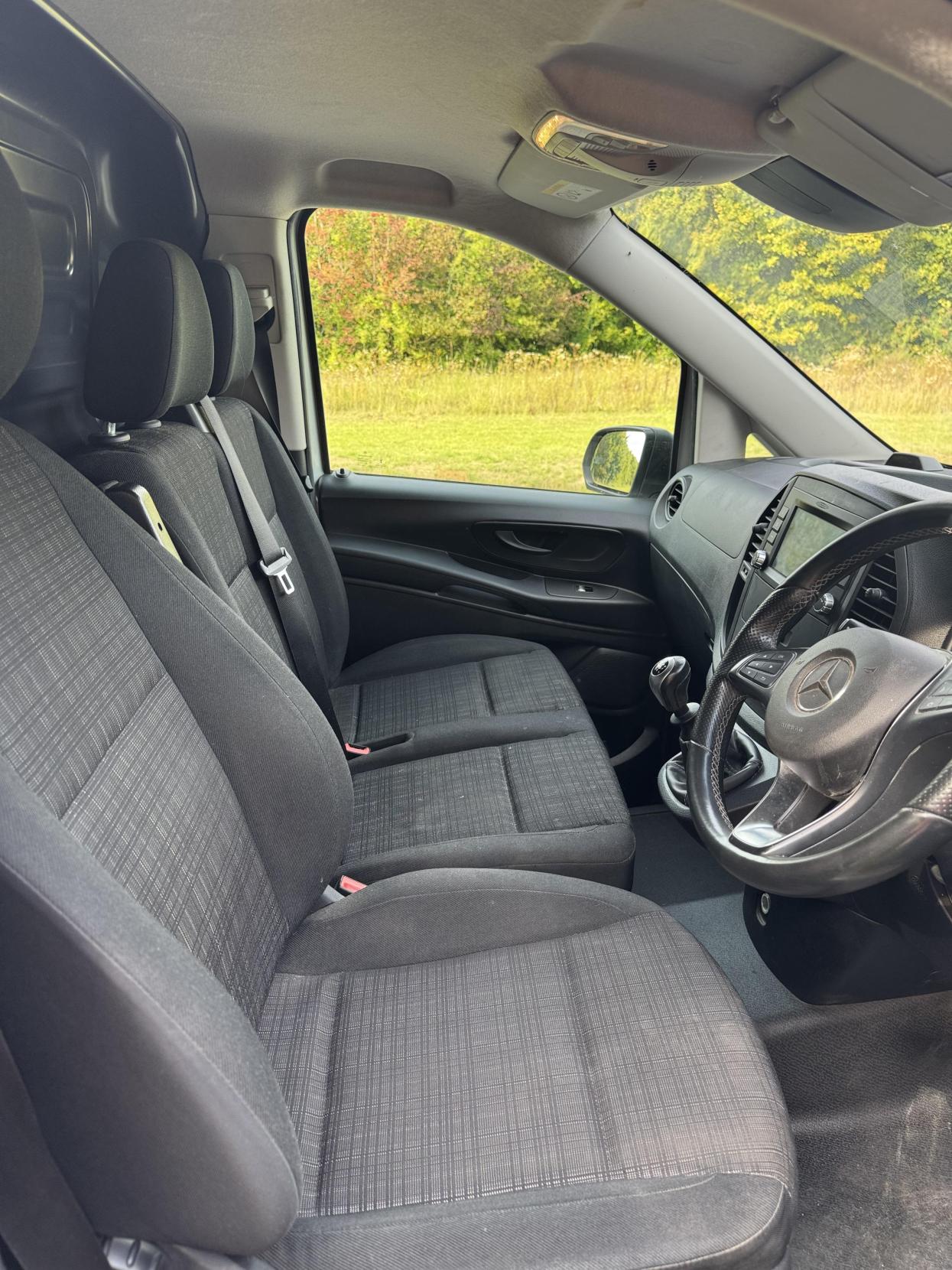 Mercedes-Benz Vito 1.7 110 CDI Progressive Panel Van 5dr Diesel Manual FWD L2 Euro 6 (s/s) (102 ps)