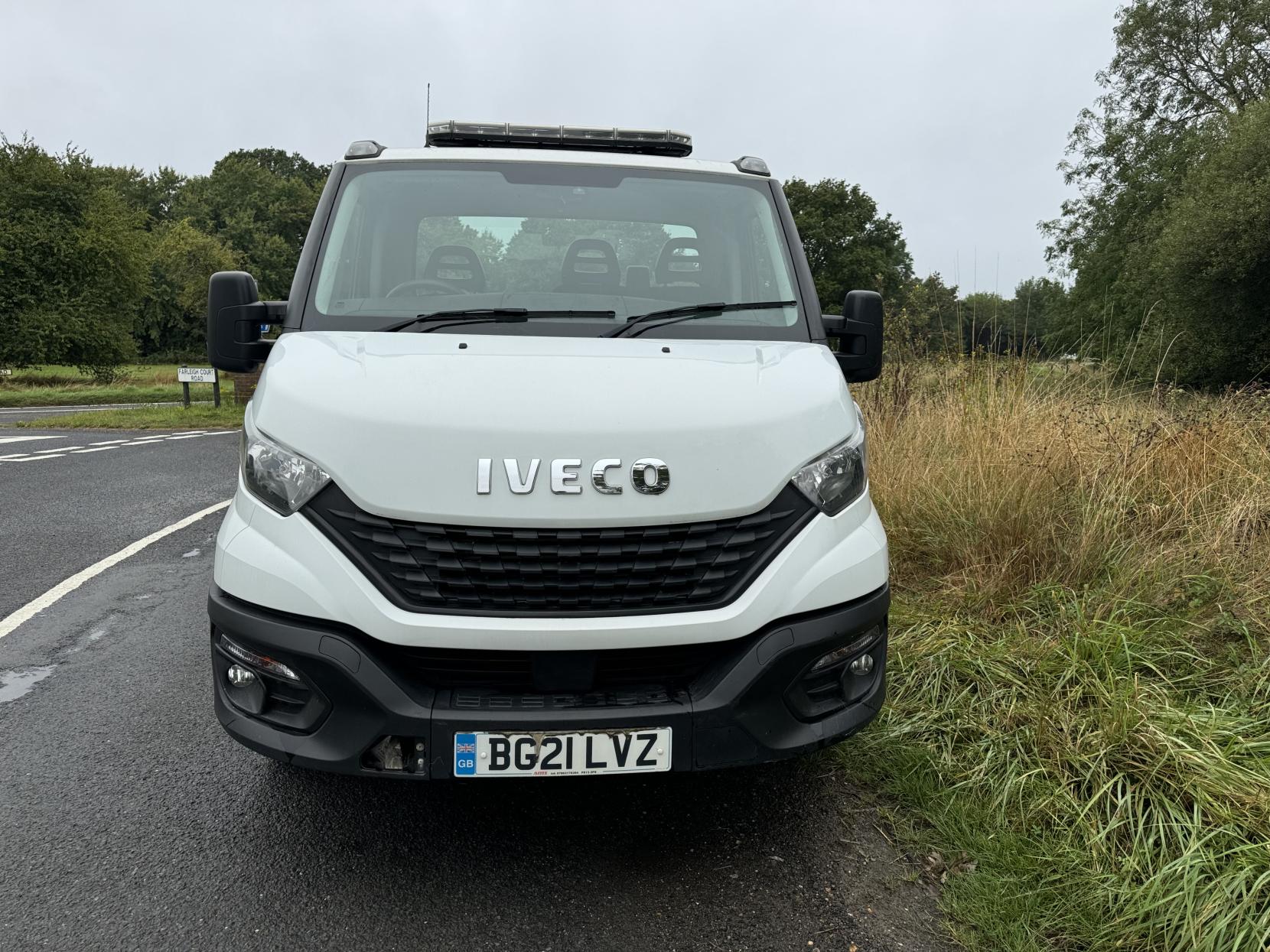 Iveco Daily 2.3D HPI 14V 35S 3750 Chassis Cab 2dr Diesel Manual LWB Euro 6 (s/s) (136 ps)